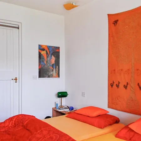 Charming House In Tourmakeady With View בית נופש