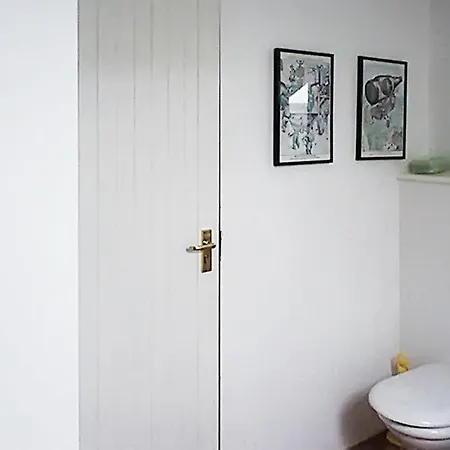 בית נופש Charming House In Tourmakeady With View Finny